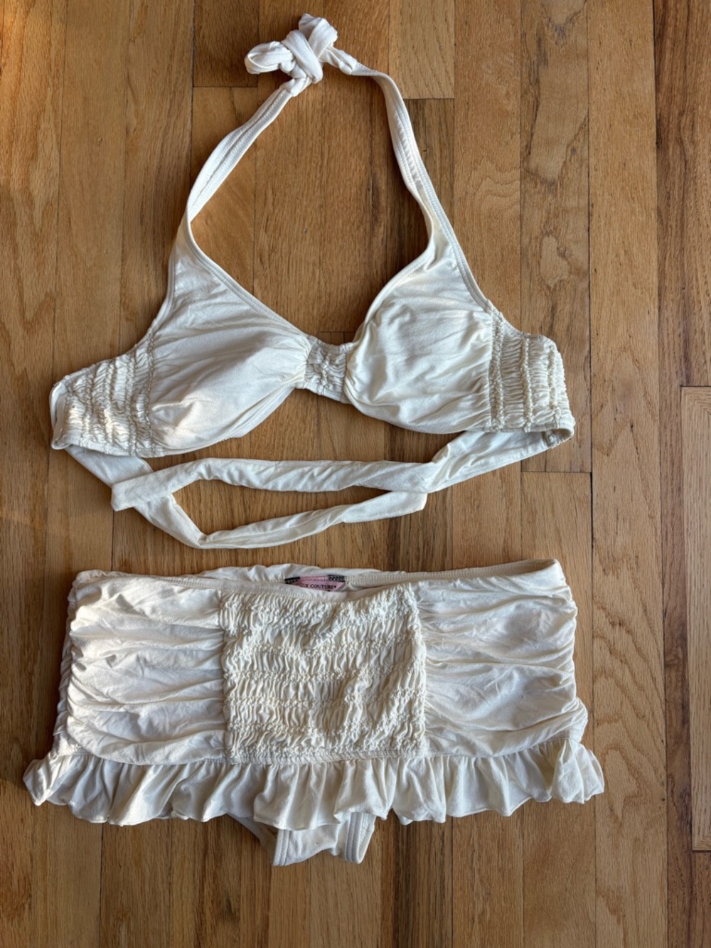 Vintage Y2K Juicy Couture Retro Cream Ruffle Two- Piece Bikini